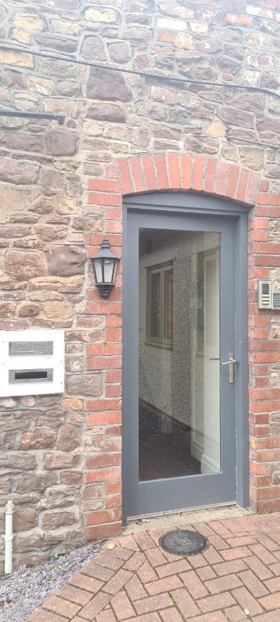 Apartment Charming 1-bed Loft In Caerleon